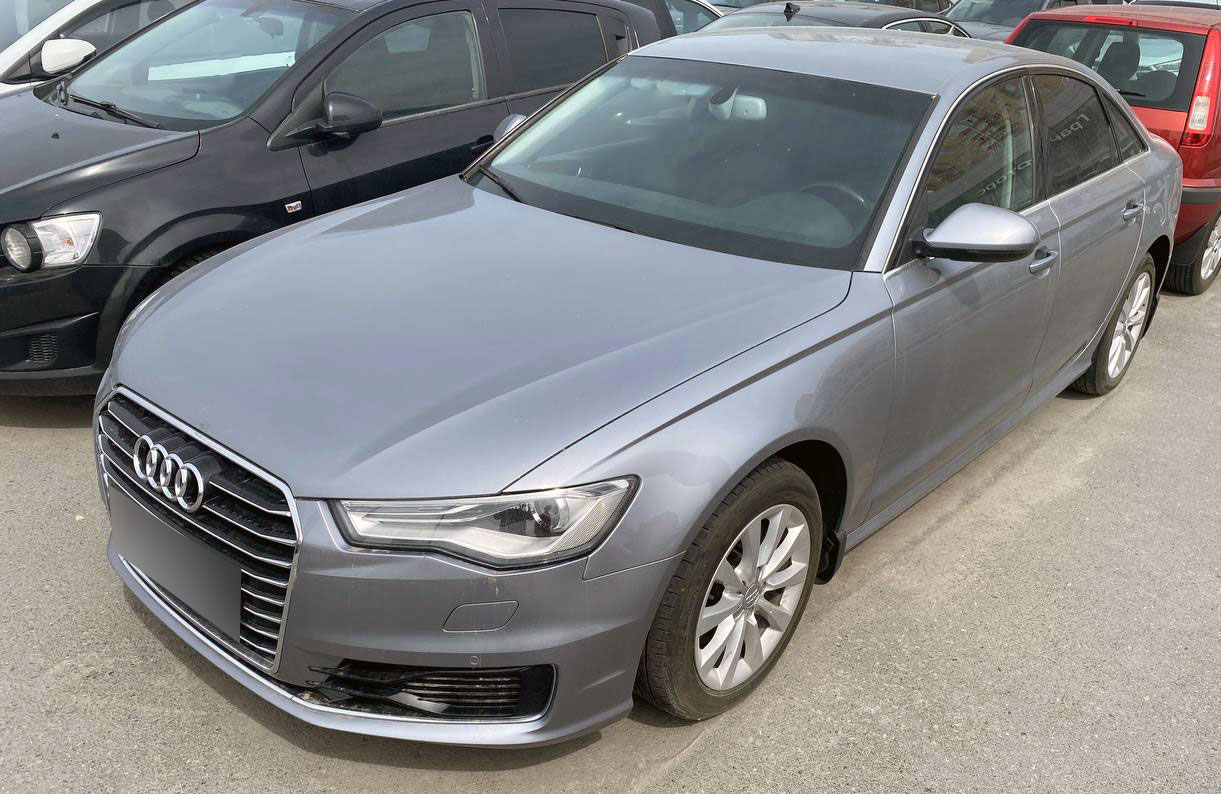 Прокат автомобиля Audi A6 2.0 Turbo в городе Казань Прокат автомобиля Audi A6 2.0 Turbo в городе Казань