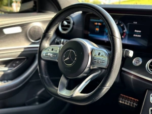 Mercedes E