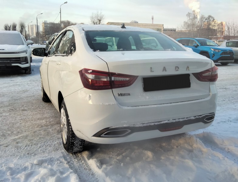 Lada Vesta